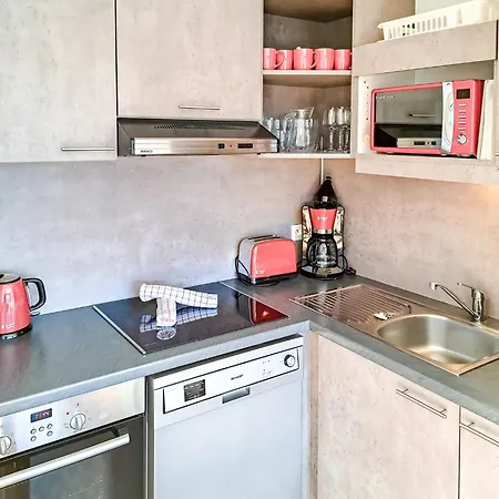 Appartement Penthouse 3-bedroom Apartment, Mountain Views, Large Terrasse, Piste Access *