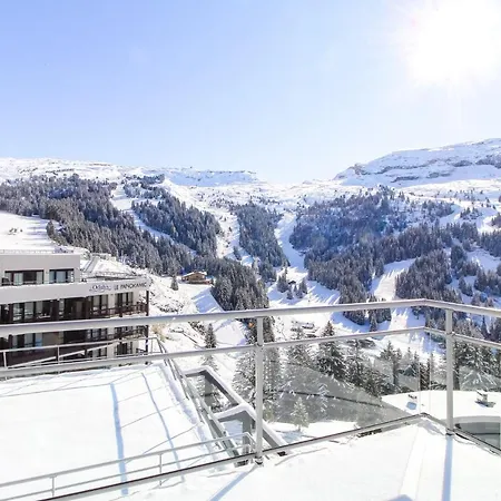 Penthouse 3-bedroom Apartment, Mountain Views, Large Terrasse, Piste Access Apartment Flaine