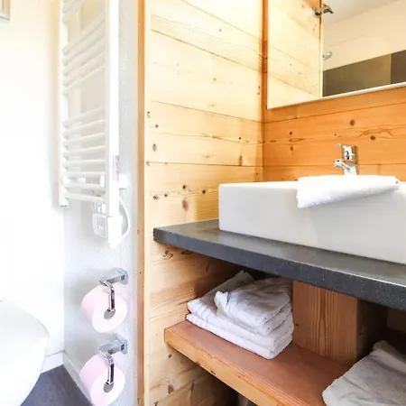 Penthouse 3-bedroom Apartment, Mountain Views, Large Terrasse, Piste Access Flaine