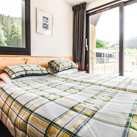 Penthouse 3-bedroom Apartment, Mountain Views, Large Terrasse, Piste Access Apartment Flaine