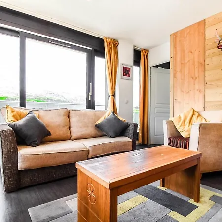 Apartment Penthouse 3-bedroom Apartment, Mountain Views, Large Terrasse, Piste Access *