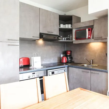 Penthouse 3-bedroom Apartment, Mountain Views, Large Terrasse, Piste Access * Flaine